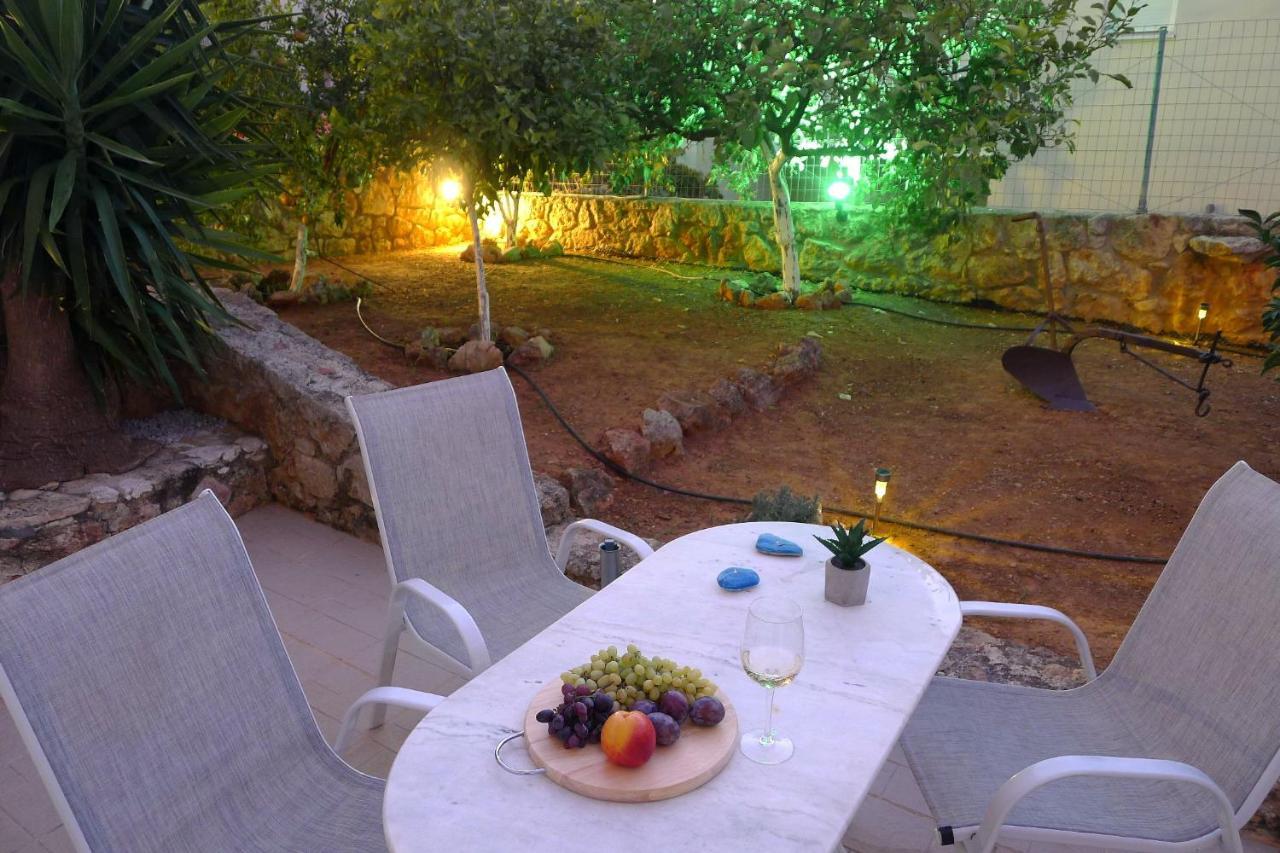 Maria & Manos Guest House, Agios Onoufrios Beach Exterior foto