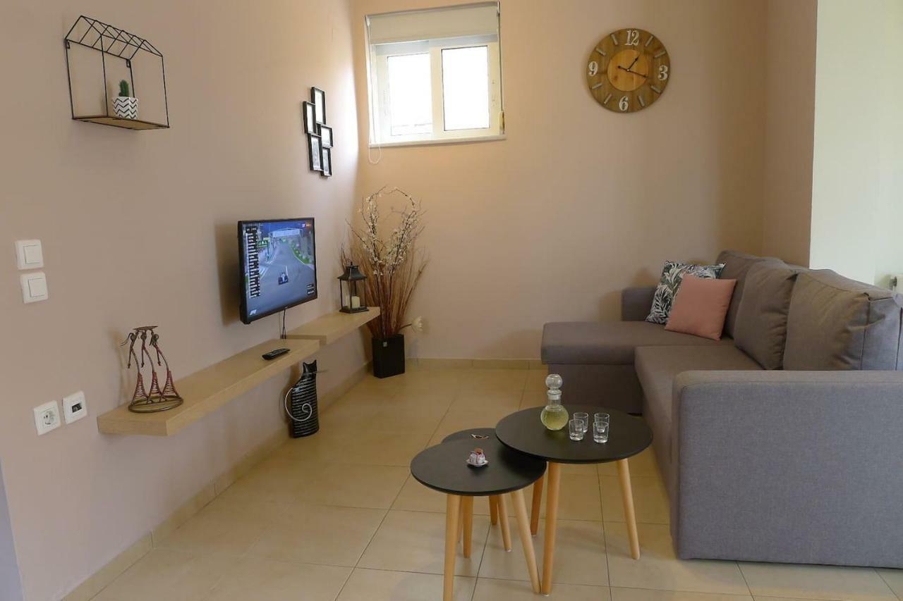 Maria & Manos Guest House, Agios Onoufrios Beach Exterior foto